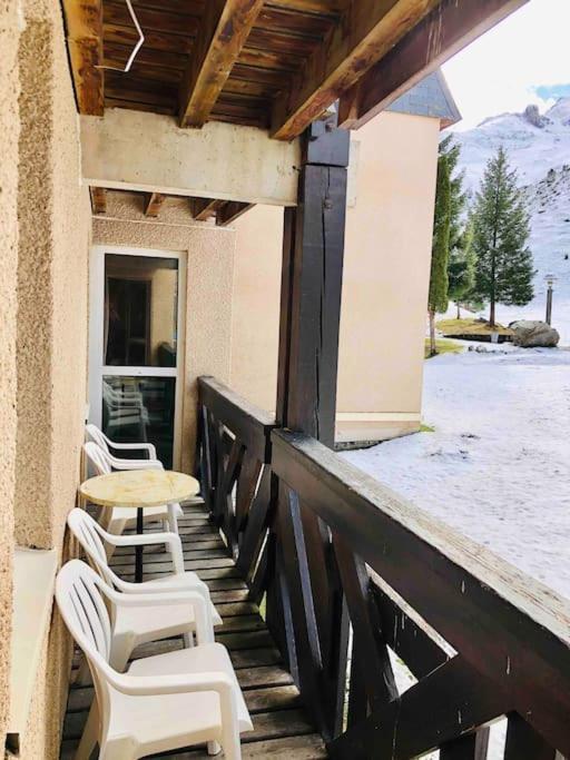 Appartement T4 8 Couchages Spacieux Et Cosy Au Pied Des Pistes Genos Экстерьер фото
